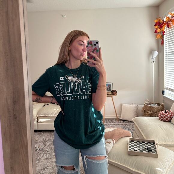 NFL Philadelphia Eagles Green T-Shirt - Picture 1 of 6